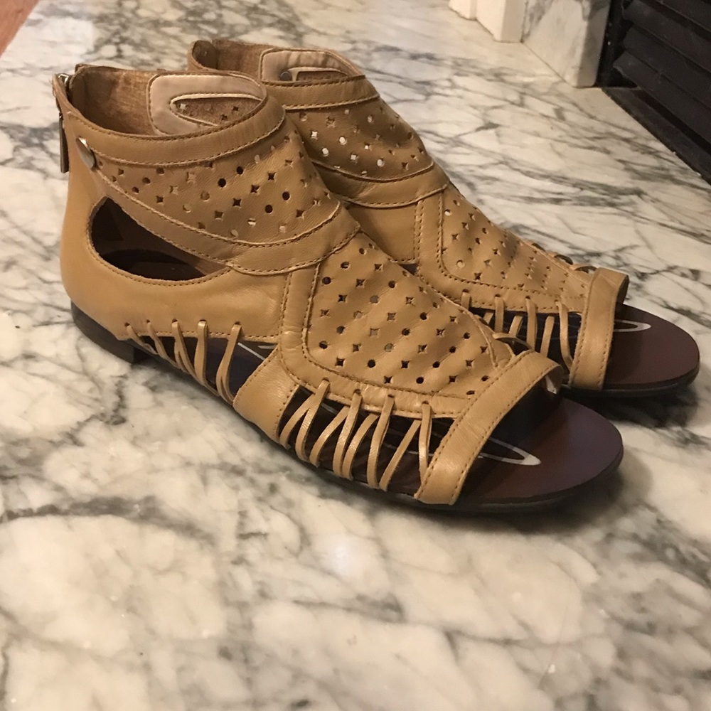 Boutique 9 leather sandals